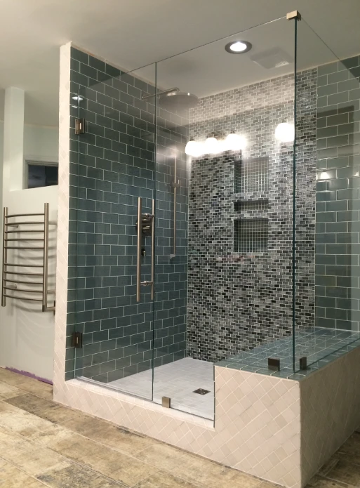 frameless shower enclosures with tray1